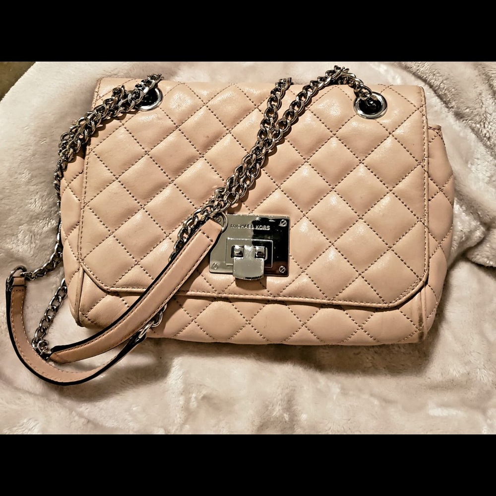Micheal kors purse
